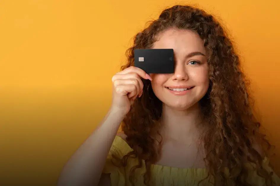 Como pedir um cartão de crédito para negativado e organizar suas finanças